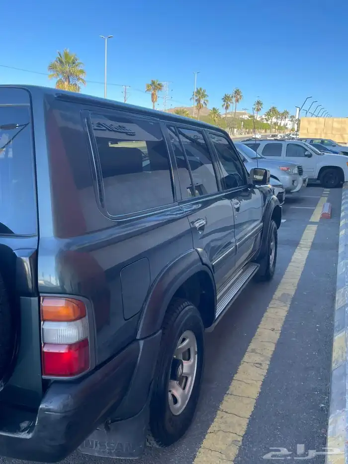 باترول نظيف موديل 2000 شبه مخزن 1