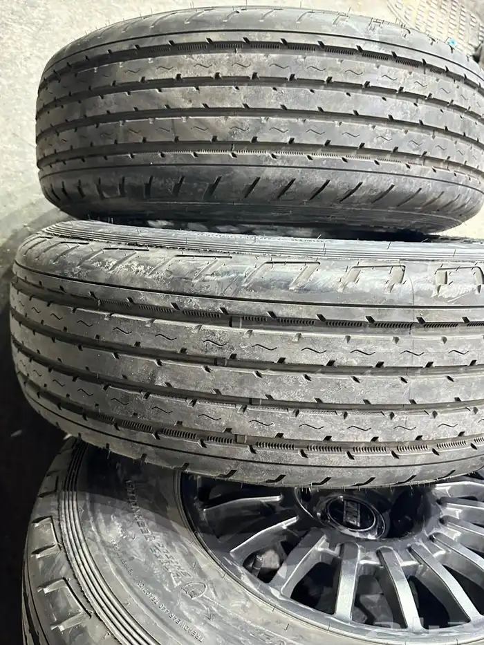 جنوط برايد 5 مسمار مع كفرات شاهين مقاس 17 جيب 6