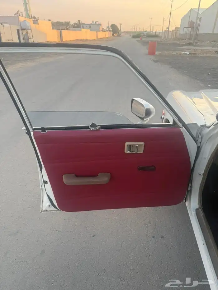 للبيع كرسيدا 7