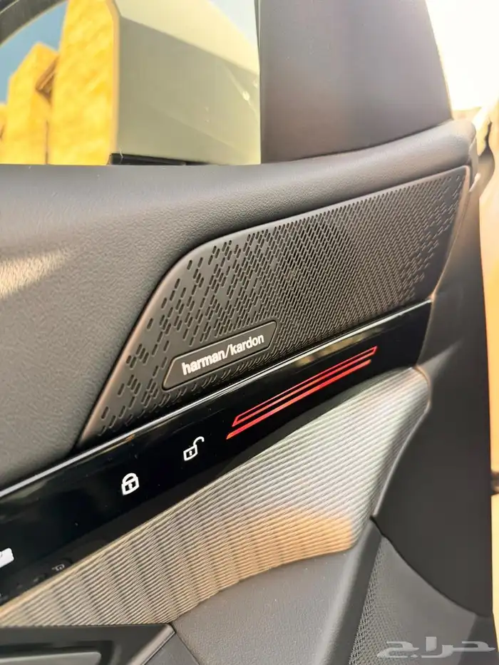 بي ام دبليو 520i M Kit على الضمان والصبانة المجانية 20