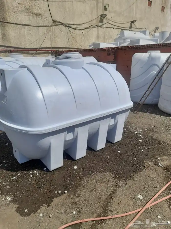 ملحم خزانات فيبر بلاستيك 1