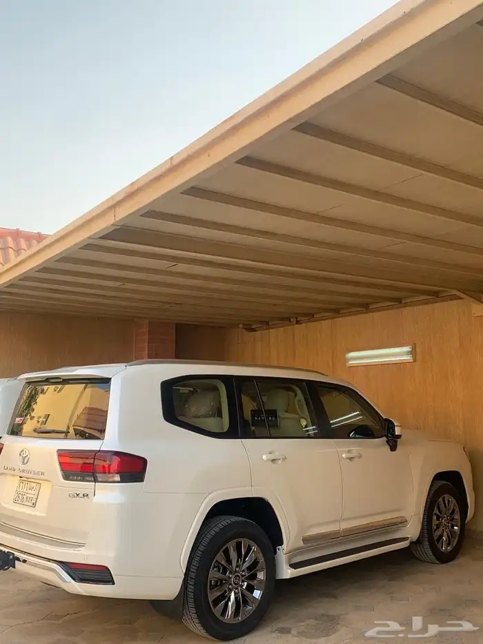 لاندكروزر جي أكس آر 2023 0