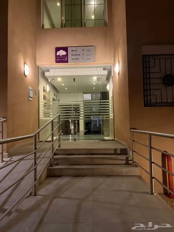 للإيجار شقه بحي قرطبة 0