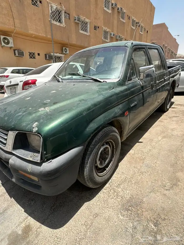 ميتسوبيشي L200 1