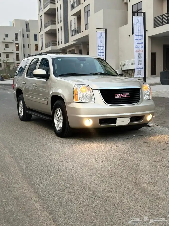 جمس يوكن قصير 2013 نظيف ماشاء الله 9