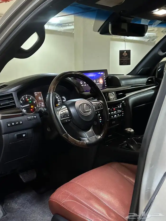 لكزسLX570 5