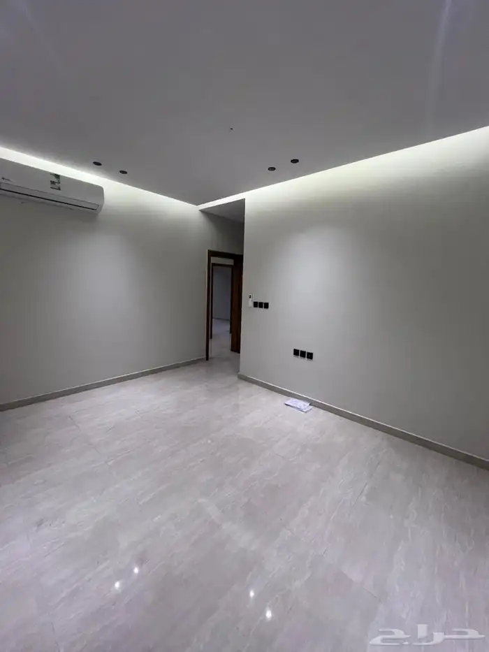 شقة فاخرة الايجار مدخلين سكن او ستثمار جاهزه 2