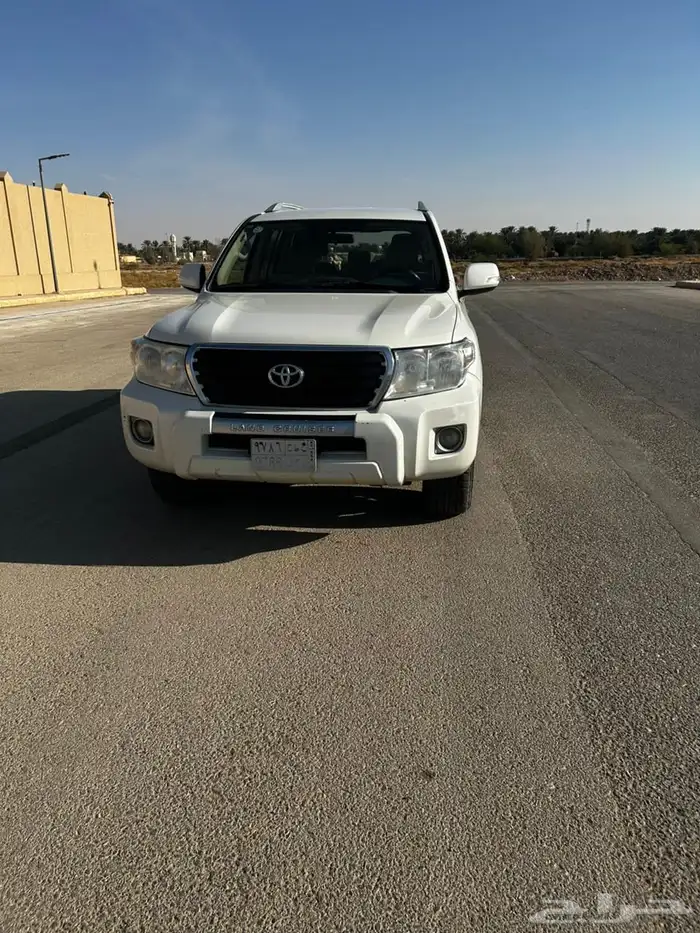 لاندكروزر جي 2014 ستاندر 9