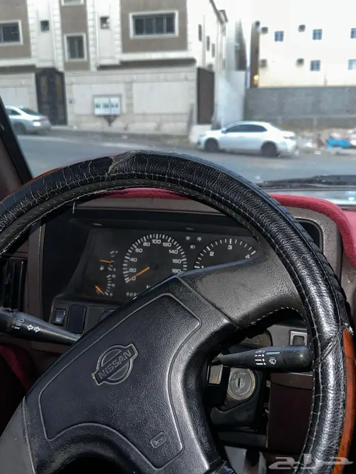 سفاري نيسان موديل 1995 6