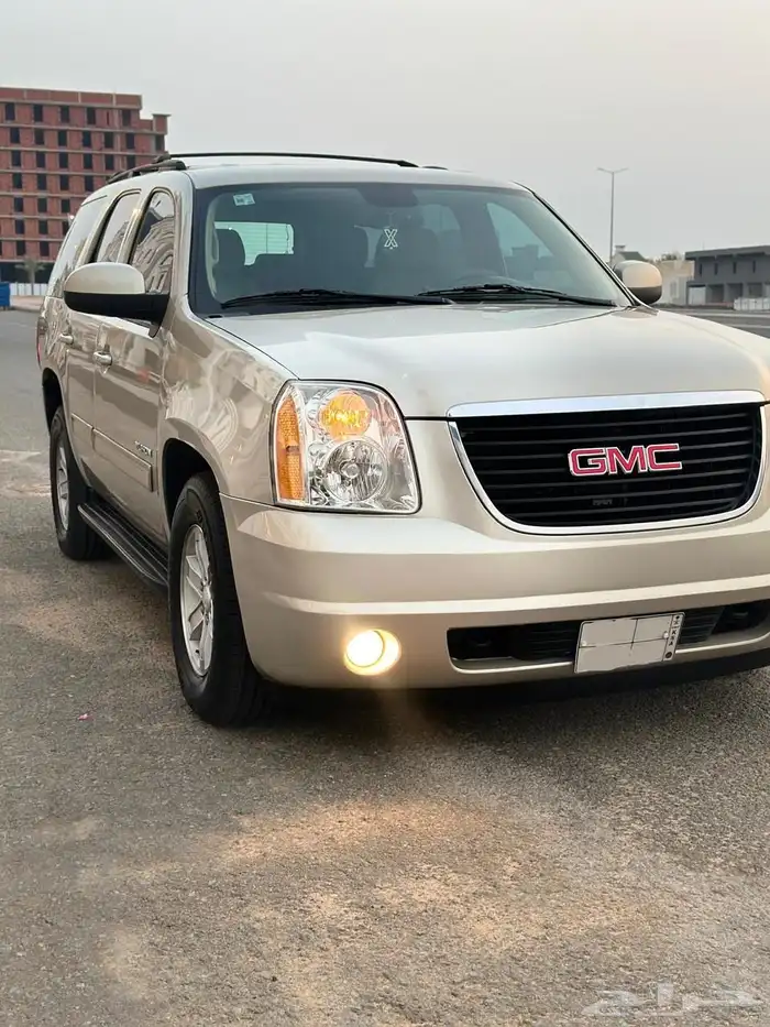 جمس يوكن قصير 2013 نظيف ماشاء الله 6