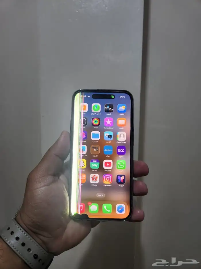 ايفون 15 برو ماكس 256 جيجا تيتانيوم الطبيعي 1