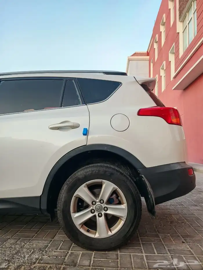 تايوتا رافور 2015 فل كامل VX كاش او اقساط 17