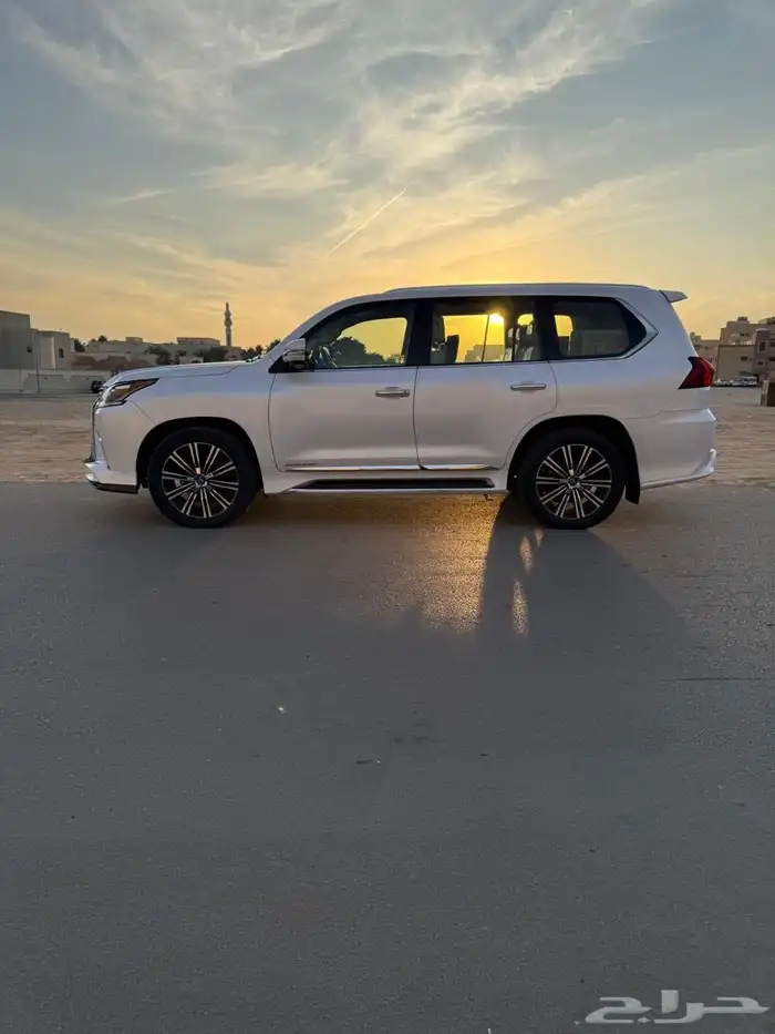 جيب لكزس 2016 نظيف محو ل 2020 وكالة . 11