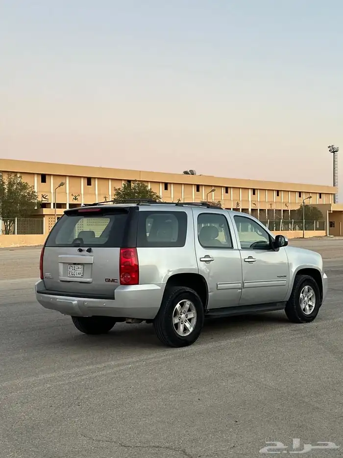 للبيع يوكن 2013 سعودي 5