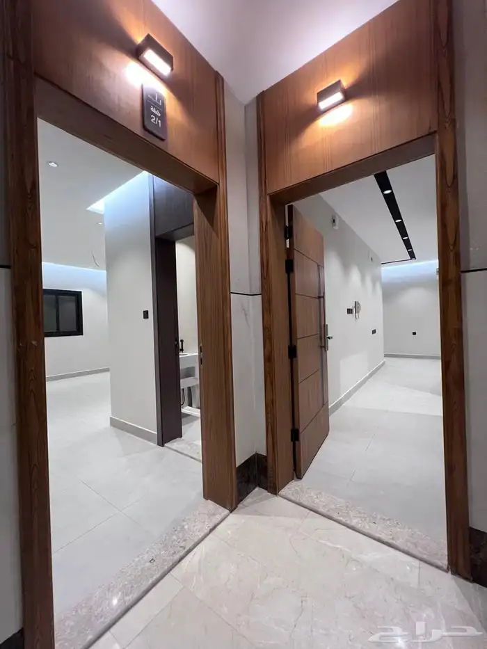 شقه فخمه ( مكيفات - مطبخ)المروه للايجار 5