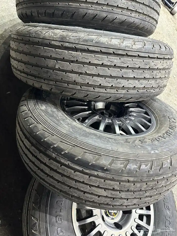 جنوط برايد 5 مسمار مع كفرات شاهين مقاس 17 جيب 8