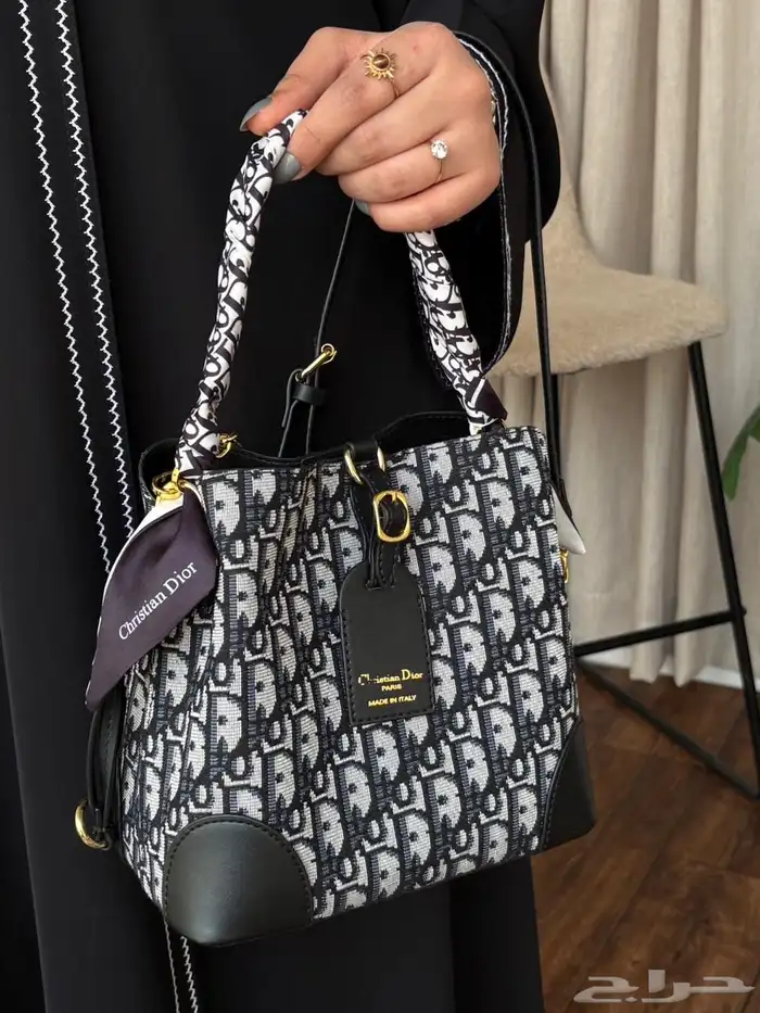 كرستانديور مستر اسود وكحلي 8