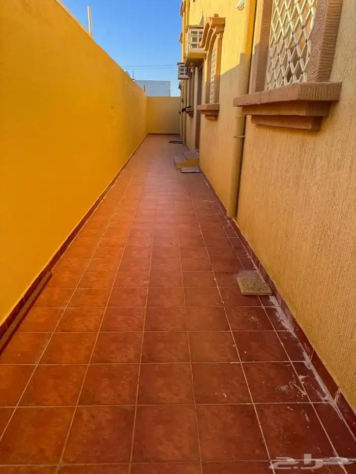 شقة للإيجار أحد رفيده ال بريد 8