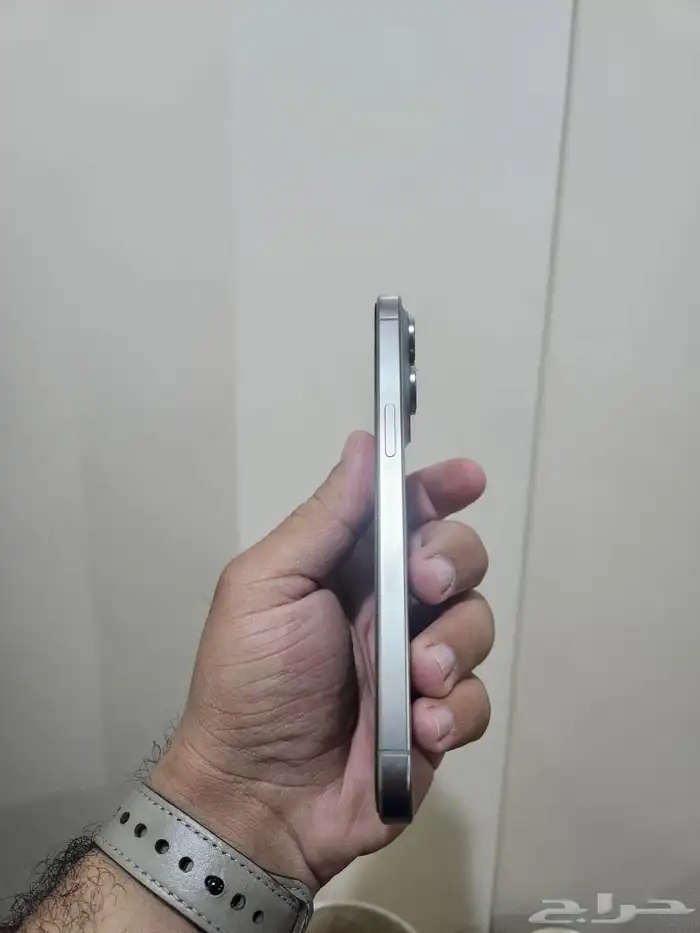 ايفون 15 برو ماكس 256 جيجا تيتانيوم الطبيعي 5