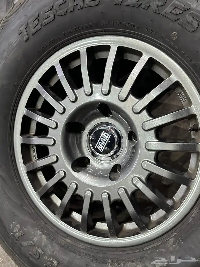 جنوط برايد 5 مسمار مع كفرات شاهين مقاس 17 جيب 4