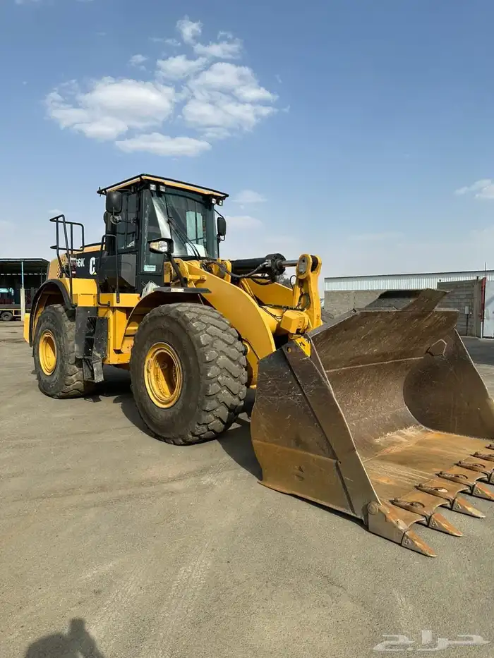 للبيع شيوال كتربلر 966 2