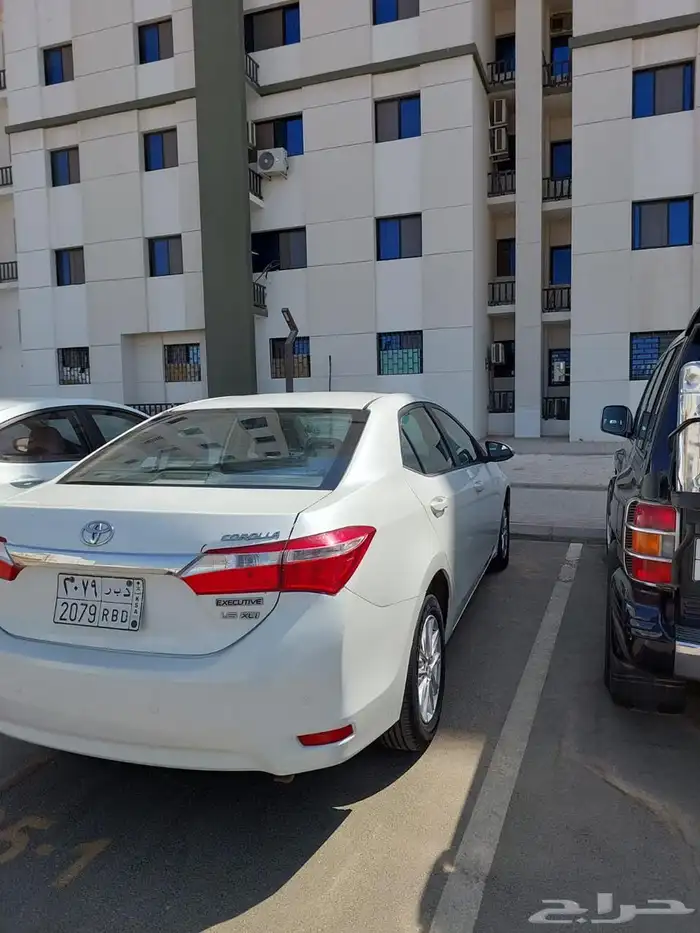 للبيع سيارة كرله مديل 16 0