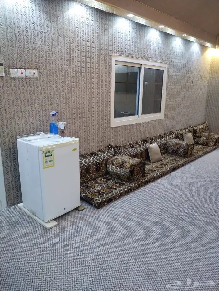 استراحه فاخره للبيع في المدينه المنوره حي العزيزيه 25