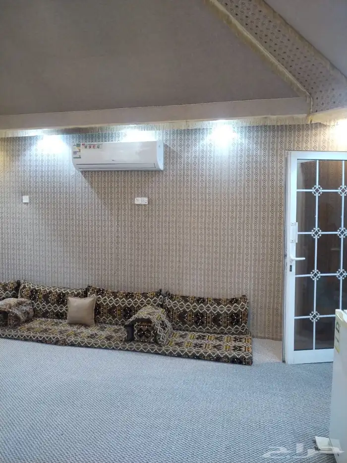 استراحه فاخره للبيع في المدينه المنوره حي العزيزيه 26