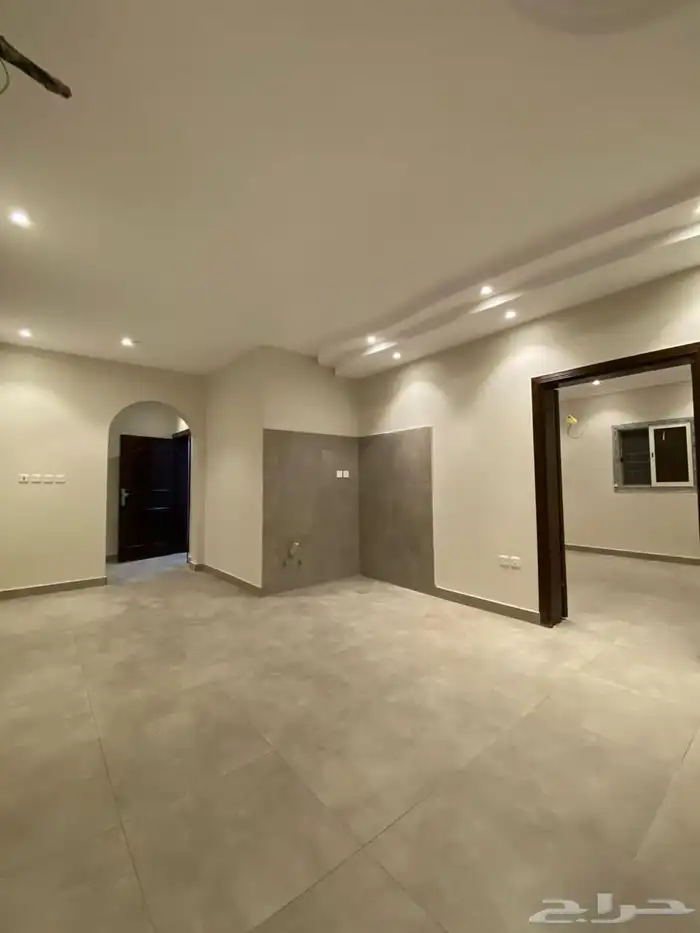 شقه للايجار بمخطط الرياض قريبه من كافة الخدمات 2
