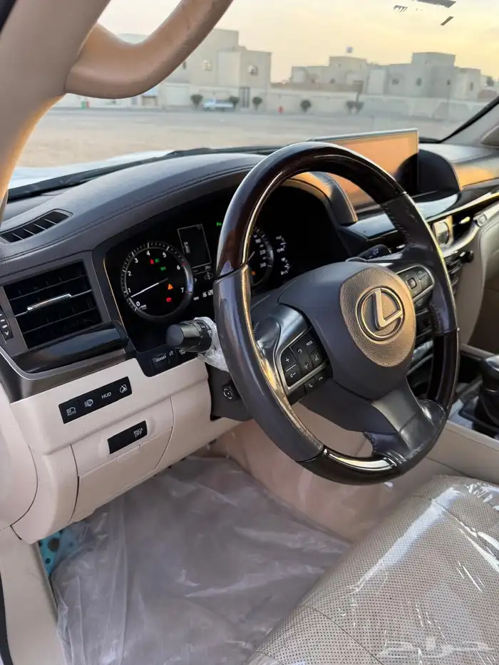 جيب لكزس 2016 نظيف محو ل 2020 وكالة . 5