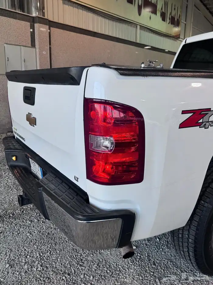 سلفرادو 2013 z71 فل 5