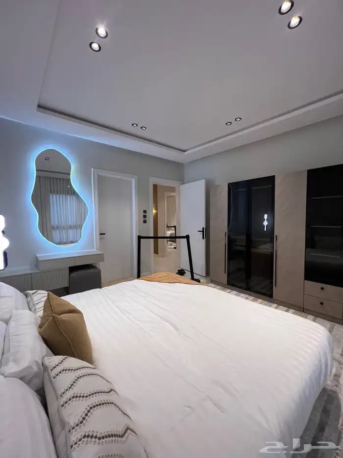 شقة للايجار مؤثثة بالكامل بجده بحي المنار 0