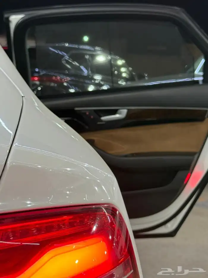اودي A8L 2015 (( بحالة ممتازة )) 25
