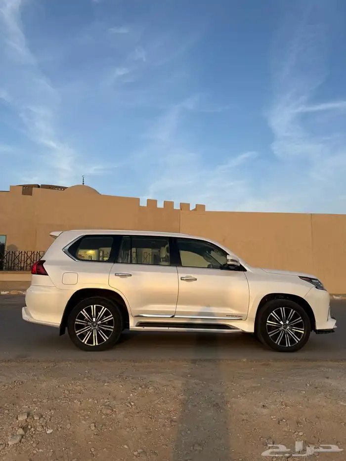 جيب لكزس 2016 نظيف محو ل 2020 وكالة . 7