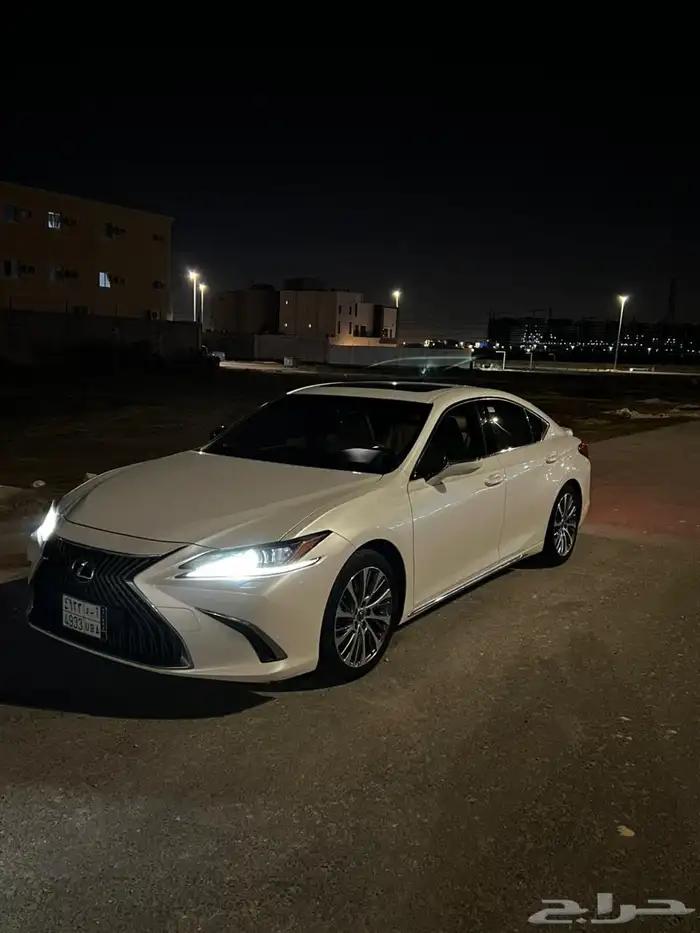 لكزس ES250 موديل 2020 2