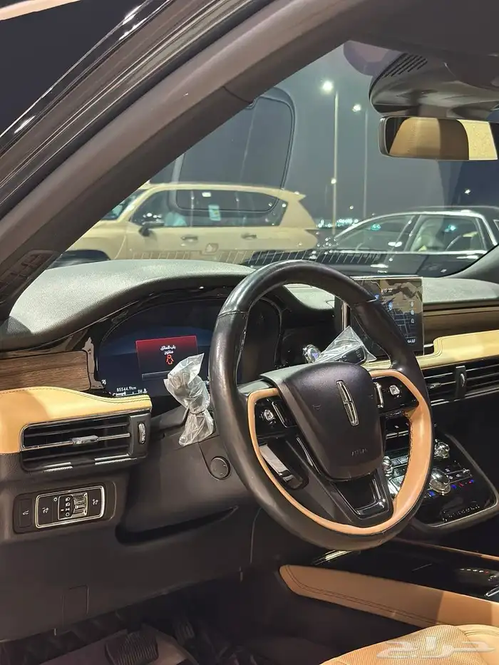 لينكولن كورسير 2022 فل كامل . رصد الفخامة 12