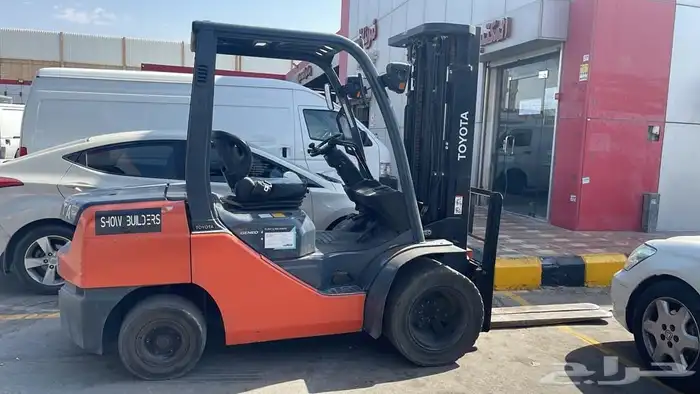 رافعه شوكيه للايجار في الخرج 0