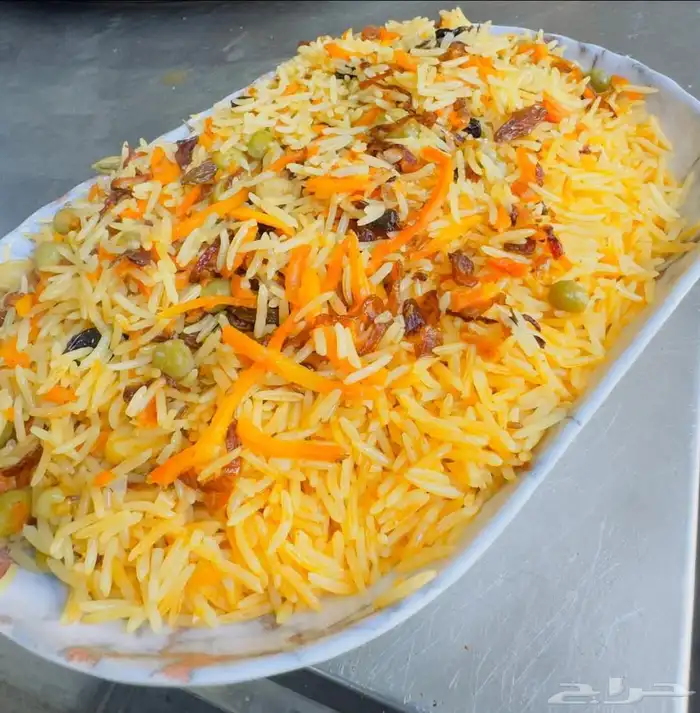 انا طباخ فنان بطبخ وسواق ابي شغل قصر شيوخ فلل بيوت 5