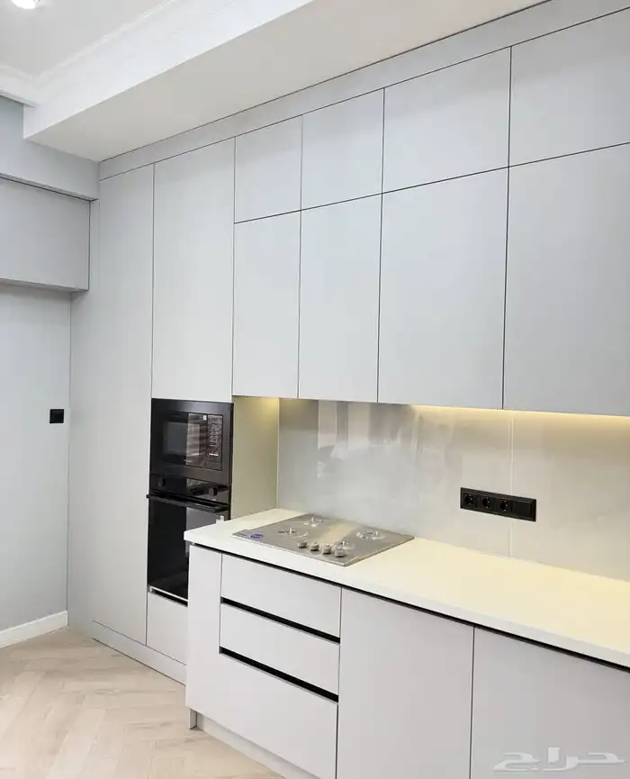 خزائن ودواليب وغرف نوم عصريا 4