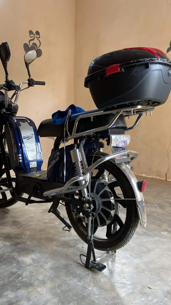 سكوتر نظيف ما يعاني من اي حاجه 0