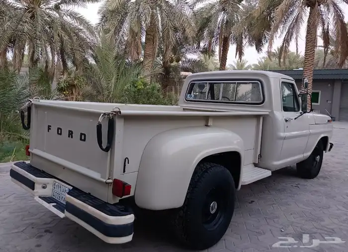 سيارات كلاسيك تراثية منوعه للبيع او البدل 14