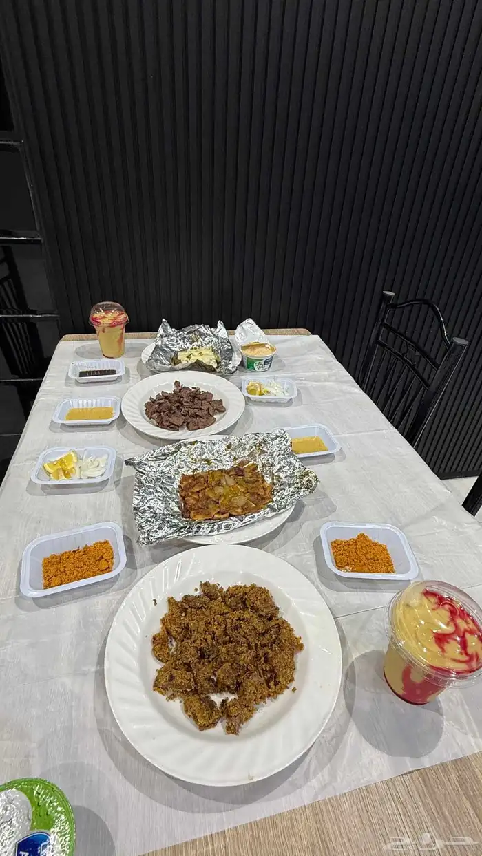 مطعم سيريه مكتمل للبيع 0