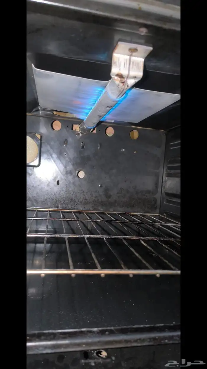 فرن من أربع عيون وبكافة أغراضه للبيع مستعجل 7