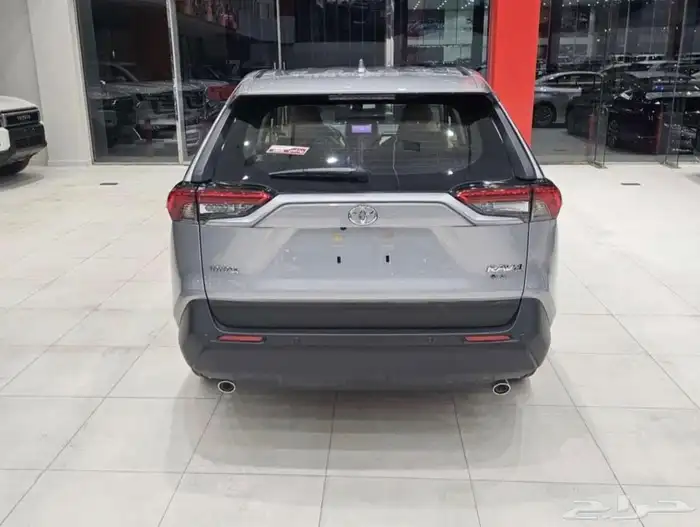 تويوتا راف فور 2025 هايبرد وبنزين جميع الفئات متوفرة 8