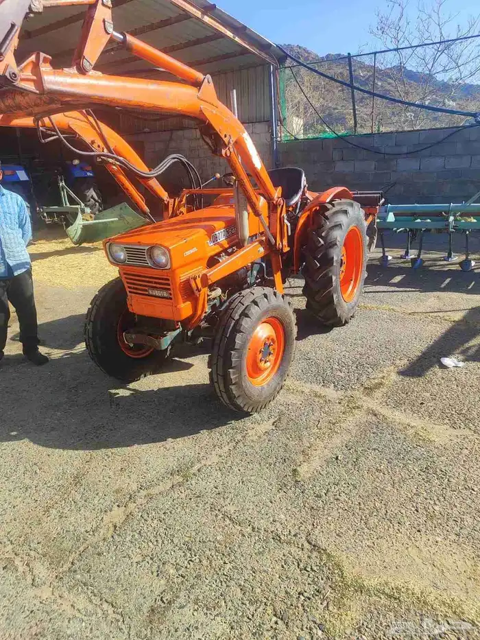 حراثة كبواته نظيفه شد بلد للبيع الموقع تنومة 4