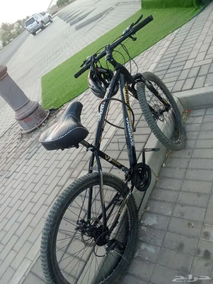 سايكل بحالته عاوز فيه سعر كويس بما يرضى الله والا جاهز يشيل 1