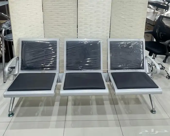 جديد كنب جلد مكتبي اسود و بني و كراسي انتظار جلد بالكرتون 3