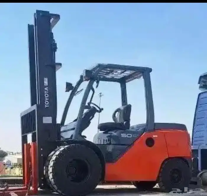 رافعه شوكيه للايجار في الخرج 2