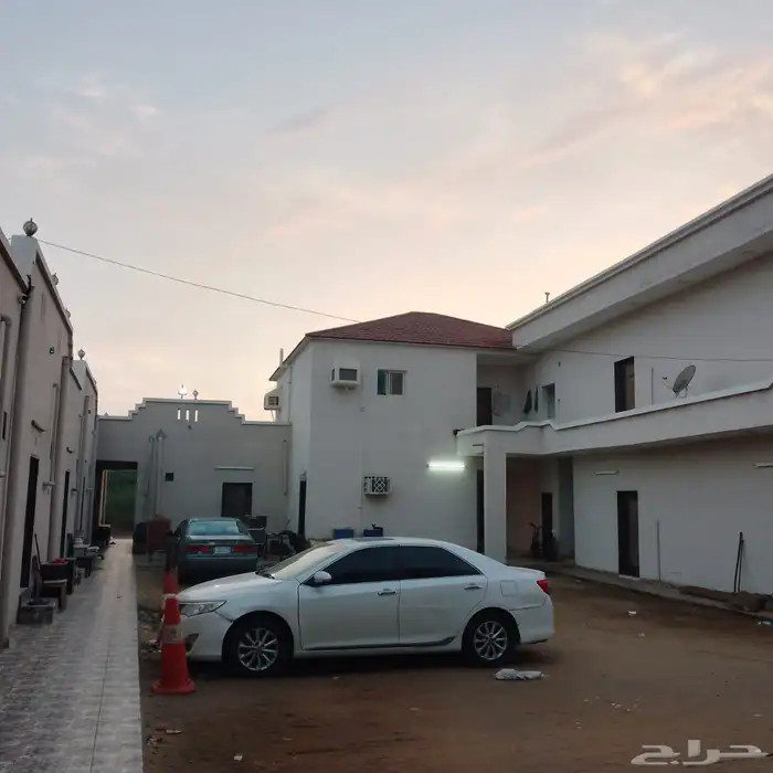 شقق عزاب المعبوج للإيجار الشهري والسنوي غرفه ومجلا ودورة ميا 0