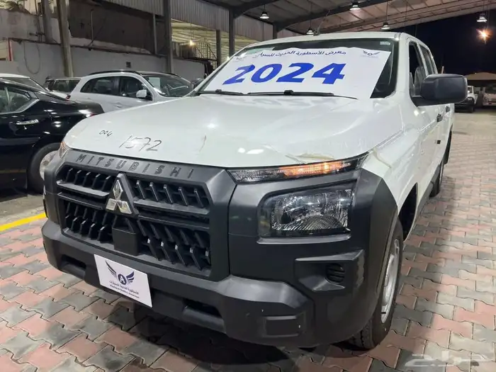 ميتسوبيشي L200 2024 غمارتين ديزل قير عايدي ( كاش - تقسيط ) 5